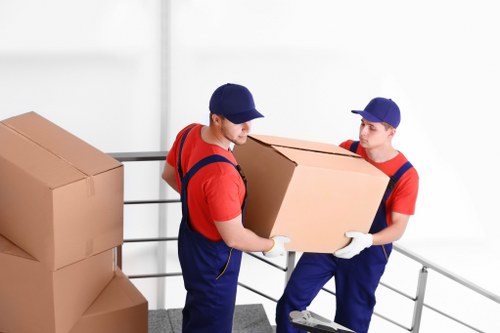 Man and van moving household items in Wimbledon